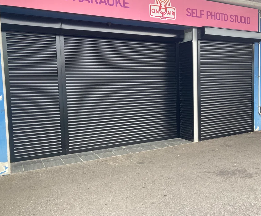 roller shutter Shopfront2
